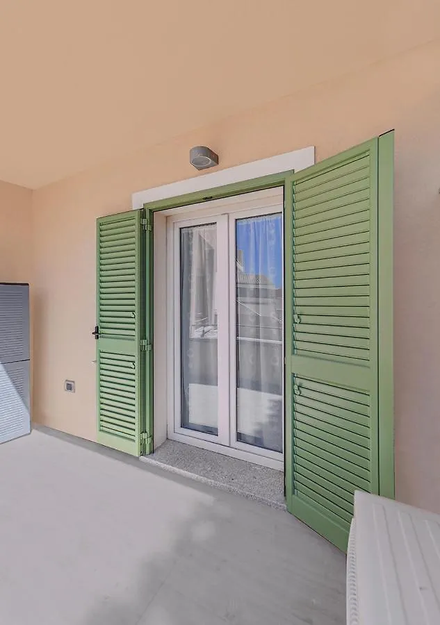 Apartment Le Logge 2: Cozy Studio Near Piazza Umberto I La Maddalena  Italy